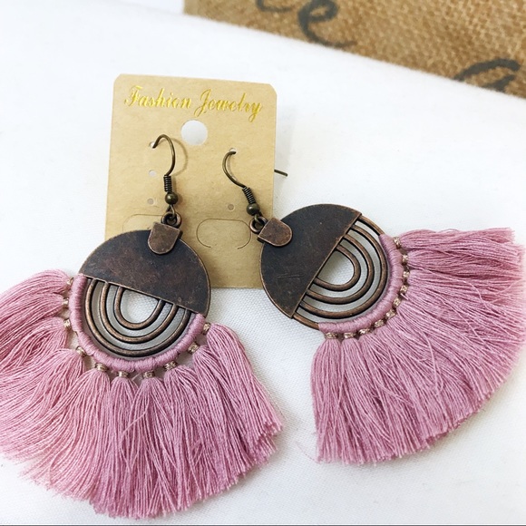 🎀 NEW Boho Pink Tassel Dangle Earrings - Picture 2 of 5